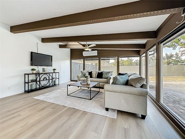 51 OAKLEIGH LANE, Maitland, FL 32751