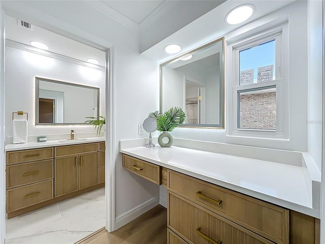 51 OAKLEIGH LANE, Maitland, FL 32751