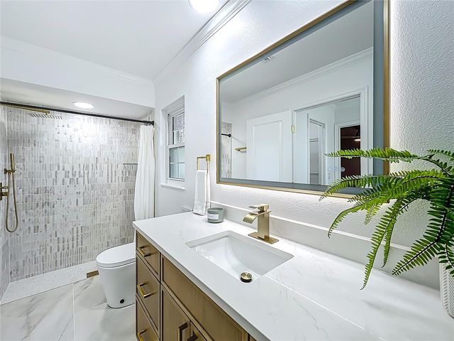 51 OAKLEIGH LANE, Maitland, FL 32751