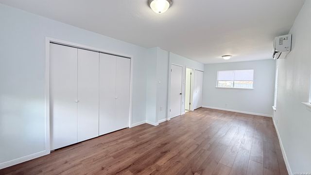 1439 PETERSON AVE, San Antonio, TX 78224
