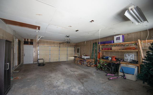 763 Timberline Pkwy, Valparaiso, IN 46385