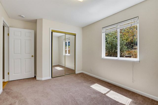 18500 Fair Oaks Dr, Penn Valley, CA 95946