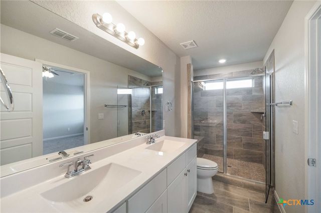 1374 Rios Bend Drive, New Braunfels, TX 78130