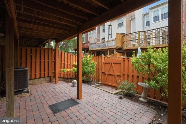 6537 MILVA LN, Springfield, VA 22150