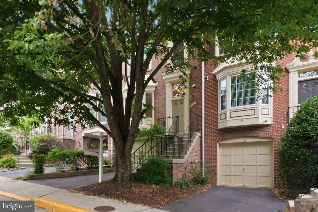 6537 MILVA LN, Springfield, VA 22150