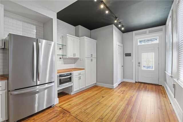 27 Wabash, West End, PA 15220