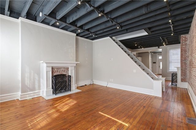 27 Wabash, West End, PA 15220