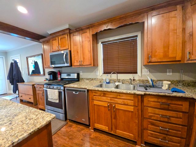 207 East 2nd Street, Larose, LA 70373