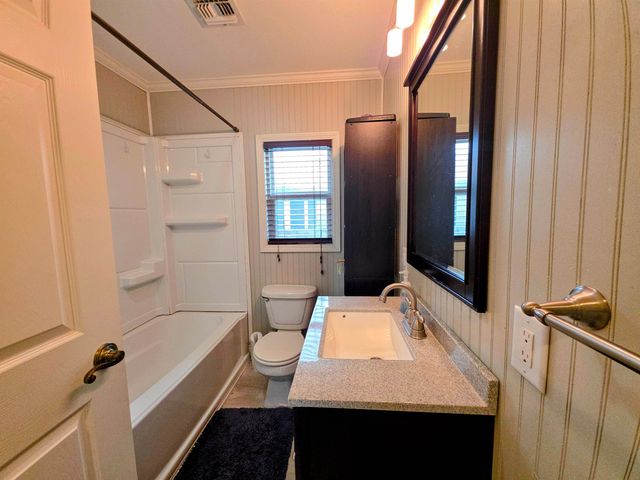 207 East 2nd Street, Larose, LA 70373