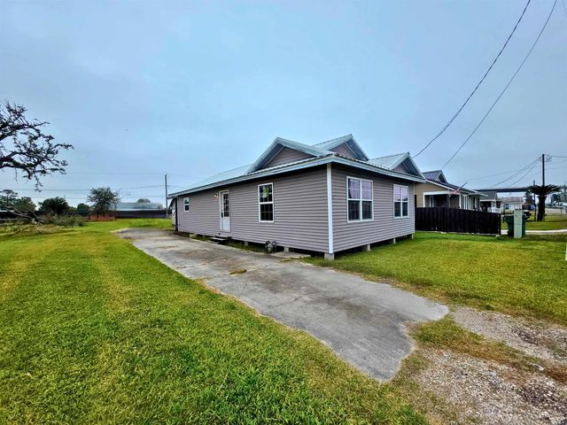 207 East 2nd Street, Larose, LA 70373