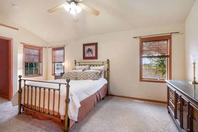 1251 Chippewa DRIVE, Hartford, WI 53027