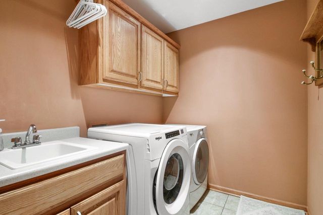1251 Chippewa DRIVE, Hartford, WI 53027