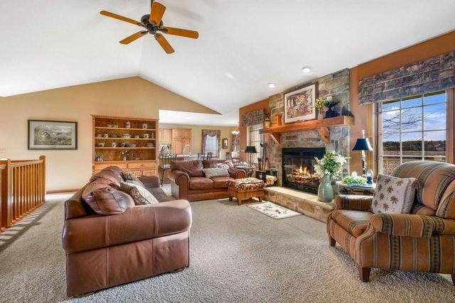 1251 Chippewa DRIVE, Hartford, WI 53027