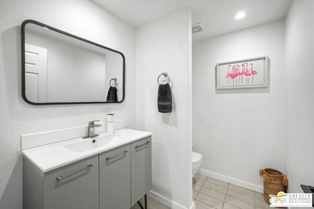 39141 Sweetwater Drive, Palm Desert, CA 92211