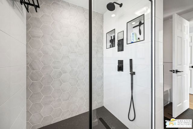 39141 Sweetwater Drive, Palm Desert, CA 92211