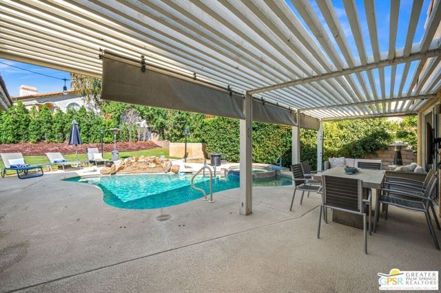 39141 Sweetwater Drive, Palm Desert, CA 92211