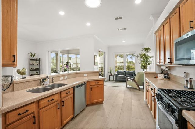 5843 PRINCESS CAROLINE PLACE, Leesburg, FL 34748