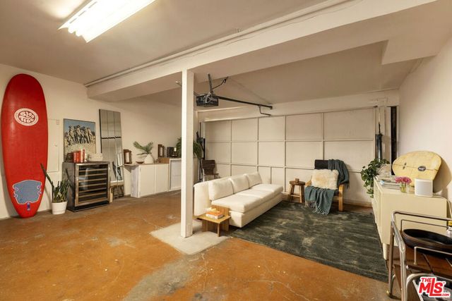 2446 Ronda Vista Drive, Los Angeles, CA 90027