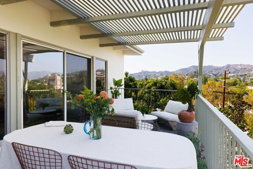 2446 Ronda Vista Drive, Los Angeles, CA 90027 — photo 5
