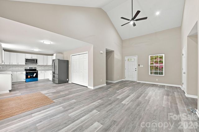 302 Hunter Street, York, SC 29745
