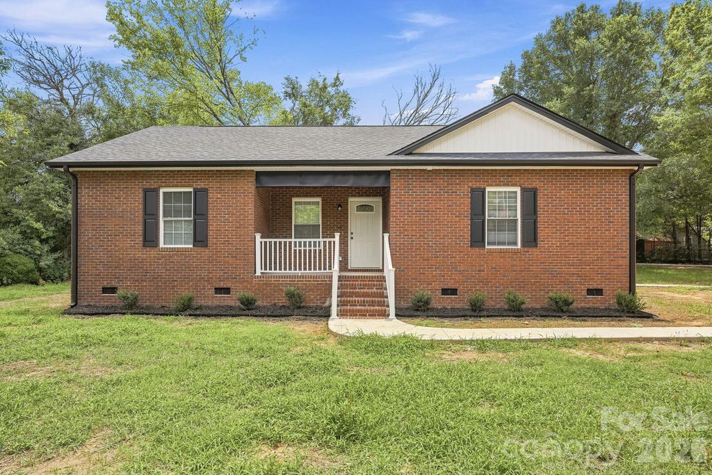 302 Hunter Street, York, SC 29745
