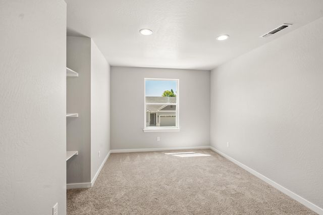 151 Valemont Drive 39, Eagle Point, OR 97524