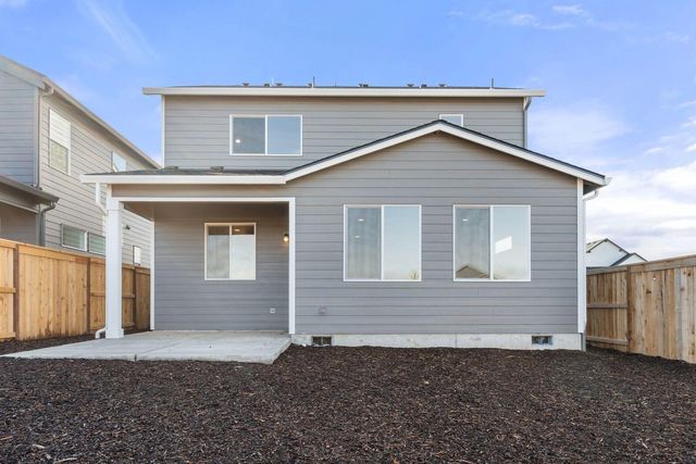 151 Valemont Drive 39, Eagle Point, OR 97524