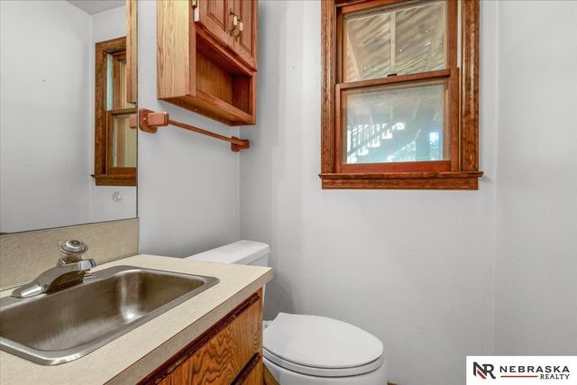 5618 S 155 Street, Omaha, NE 68137