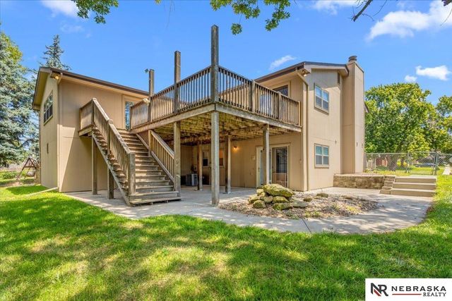 5618 S 155 Street, Omaha, NE 68137