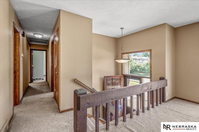 5618 S 155 Street, Omaha, NE 68137