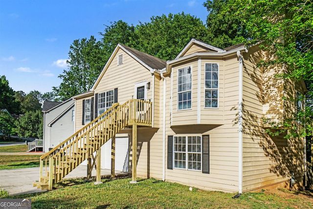 6334 Hillview Lane, Douglasville, GA 30134