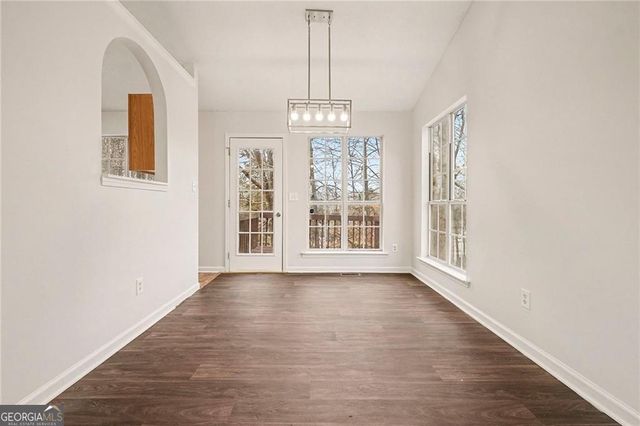 6334 Hillview Lane, Douglasville, GA 30134