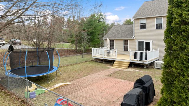 7 Blueberry Lane, Brookline, NH 03033