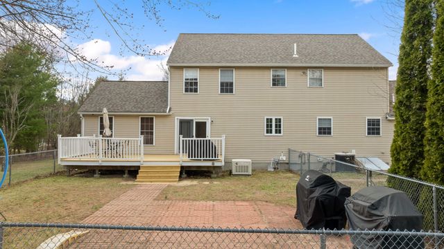 7 Blueberry Lane, Brookline, NH 03033
