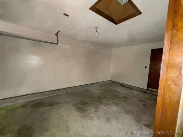 10305 S Alt 75 Highway, Preston, OK 74456