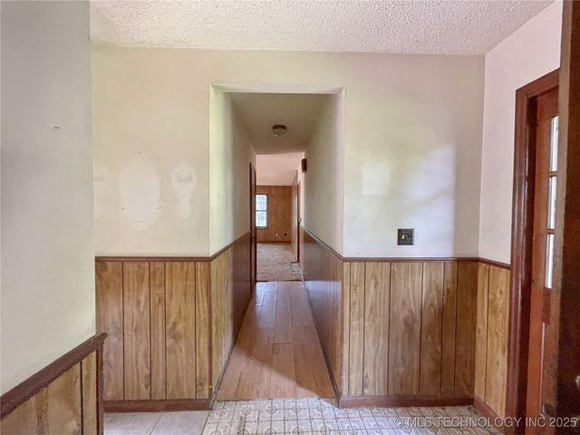 10305 S Alt 75 Highway, Preston, OK 74456