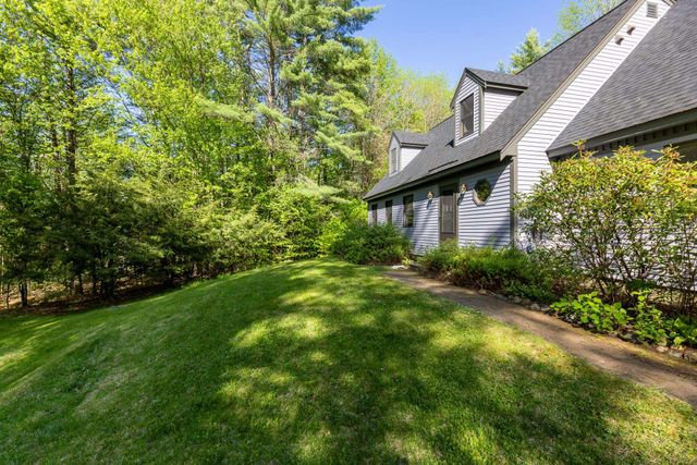 2 Carriage Lane, Hanover, NH 03755