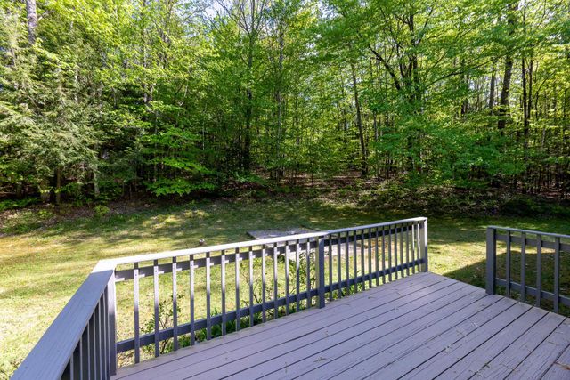 2 Carriage Lane, Hanover, NH 03755
