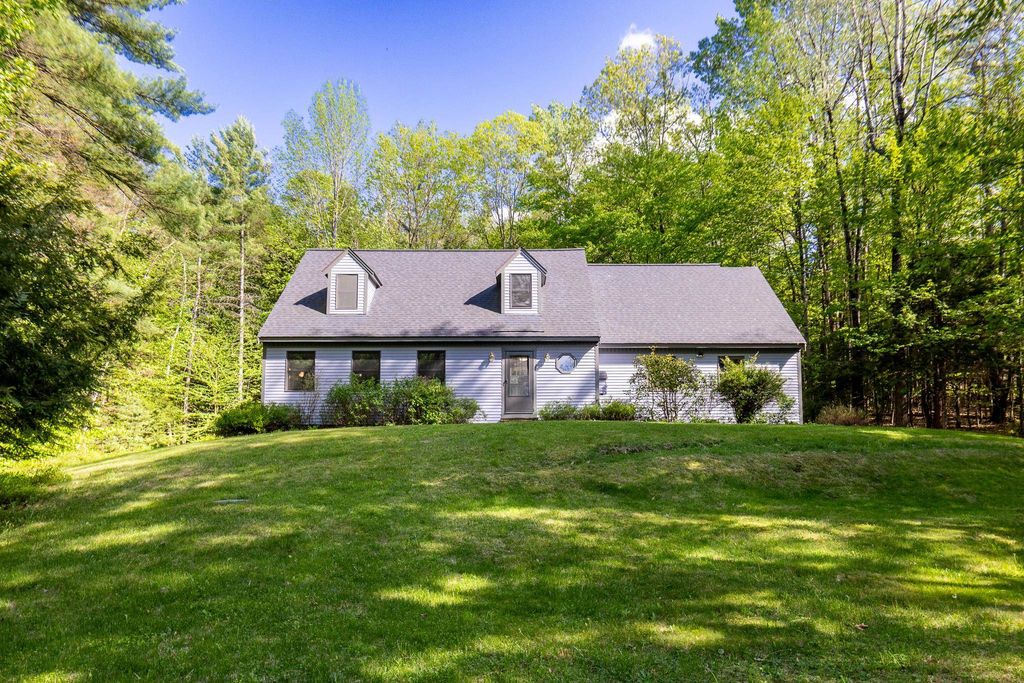 2 Carriage Lane, Hanover, NH 03755