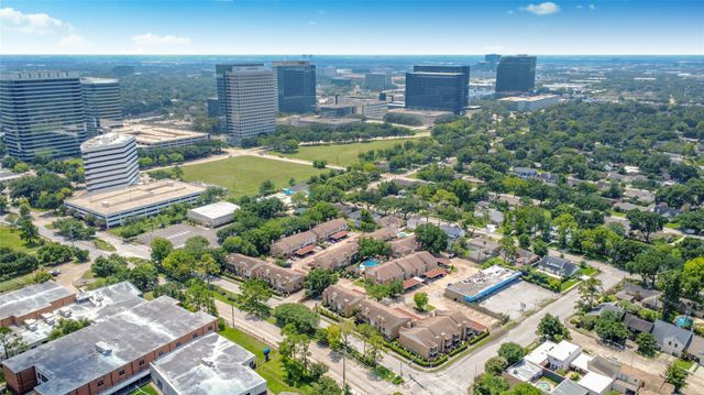 10615 Briar Forest Drive 1001, Houston, TX 77042