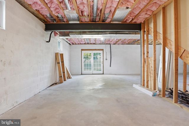 85 ANGELA LN, York, PA 17402