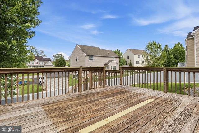85 ANGELA LN, York, PA 17402