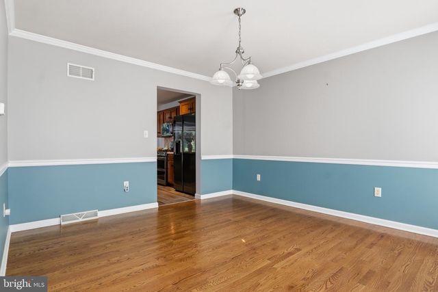 85 ANGELA LN, York, PA 17402
