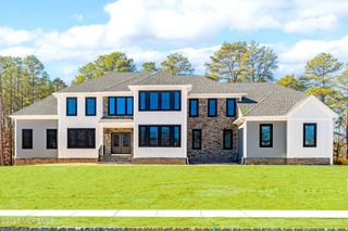 2 Haystack Court, Howell, NJ 07731