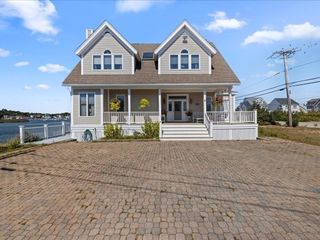 9 Kenilworth 9, Scituate, MA 02066