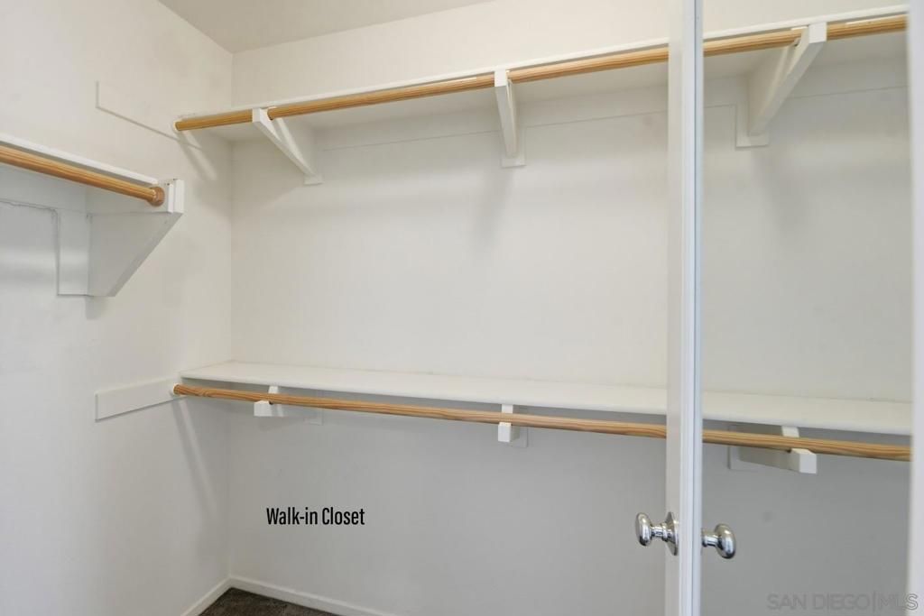 Image 21 of property listing at 214 Antoni Gln 710, Escondido, CA 92025