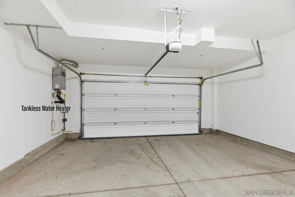 Image 24 of property listing at 214 Antoni Gln 710, Escondido, CA 92025