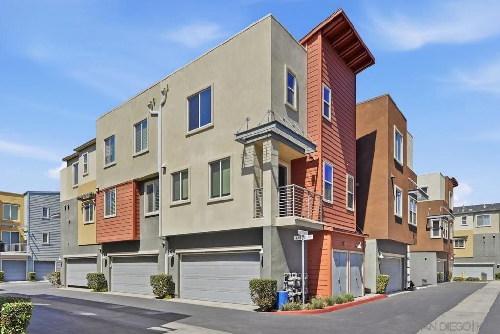 Image 27 of property listing at 214 Antoni Gln 710, Escondido, CA 92025