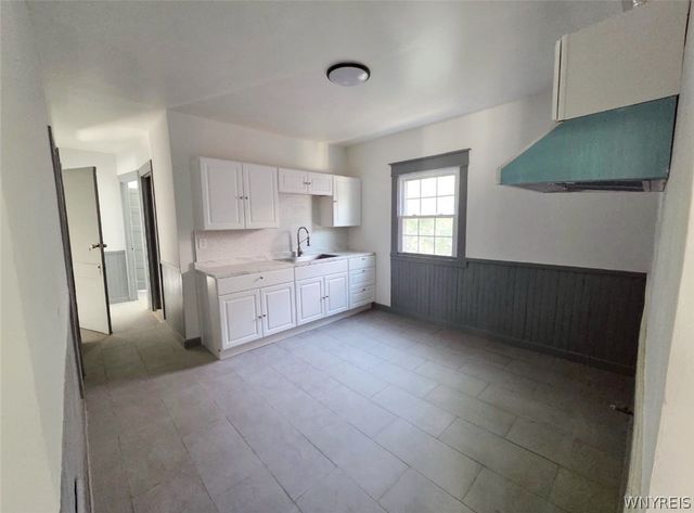 2049 Seneca Street, Buffalo, NY 14210