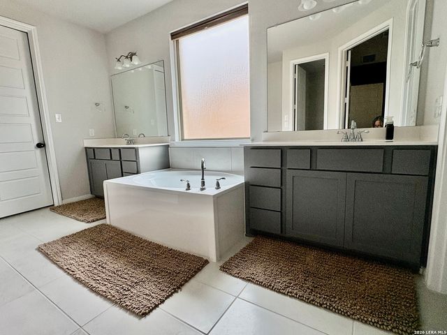 1804 Bighorn, New Braunfels, TX 78132